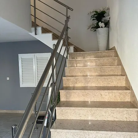 Sea Life With Balcony And Sea View *