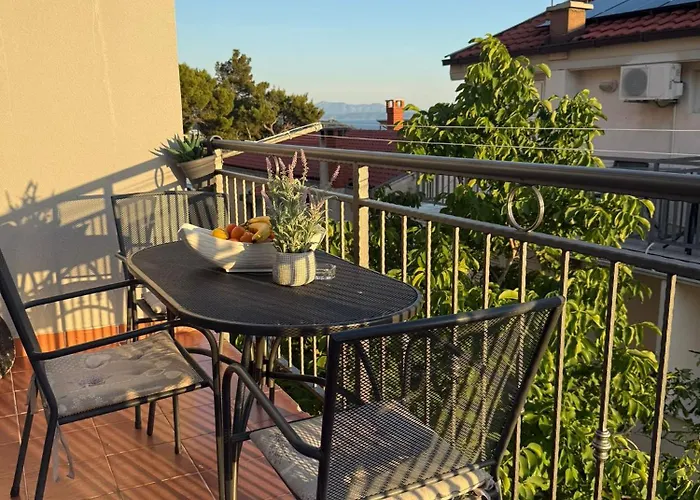 Apartament Sea Life With Balcony And Sea View Makarska